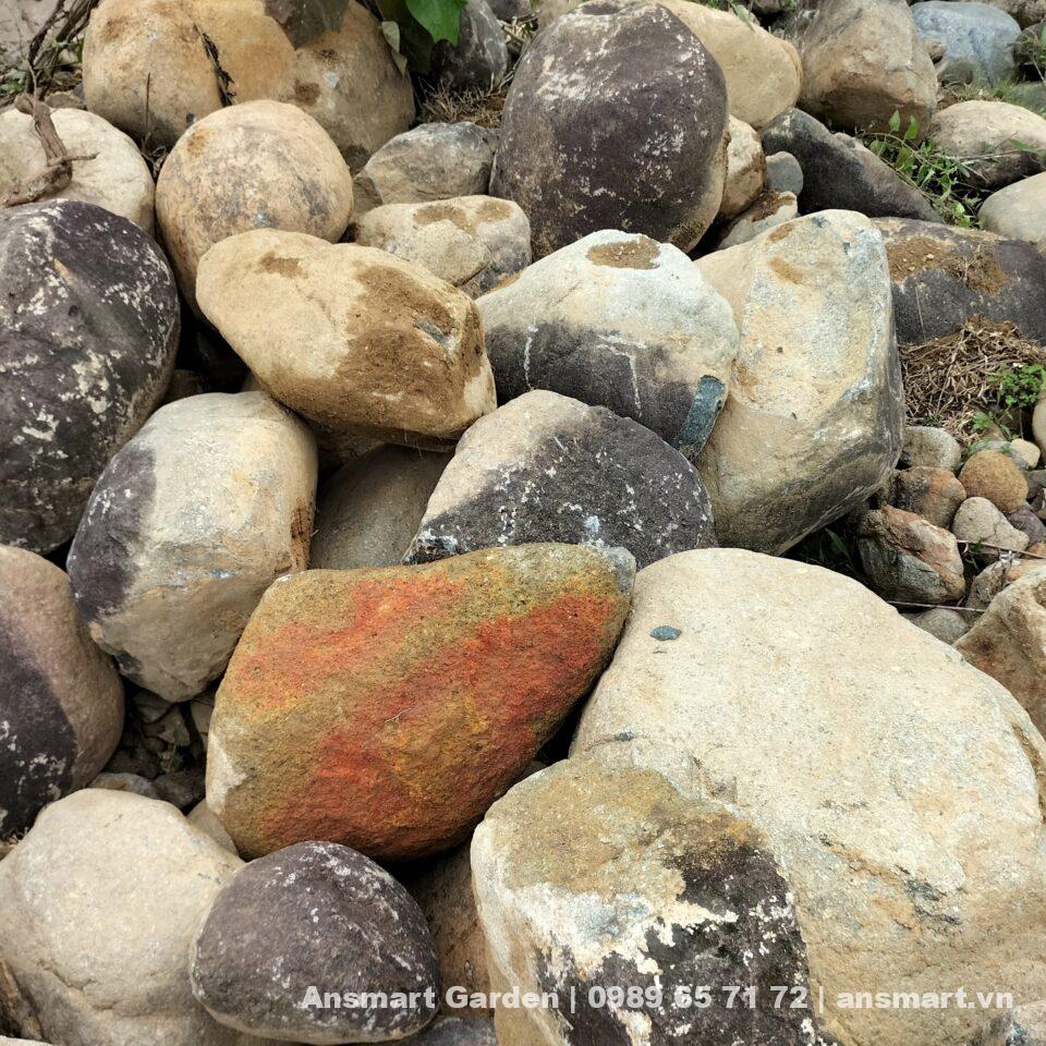 Bán đá cuội lớn, Mua đá cuội ở tphcm, trang trí sân vườn bằng đá cuội