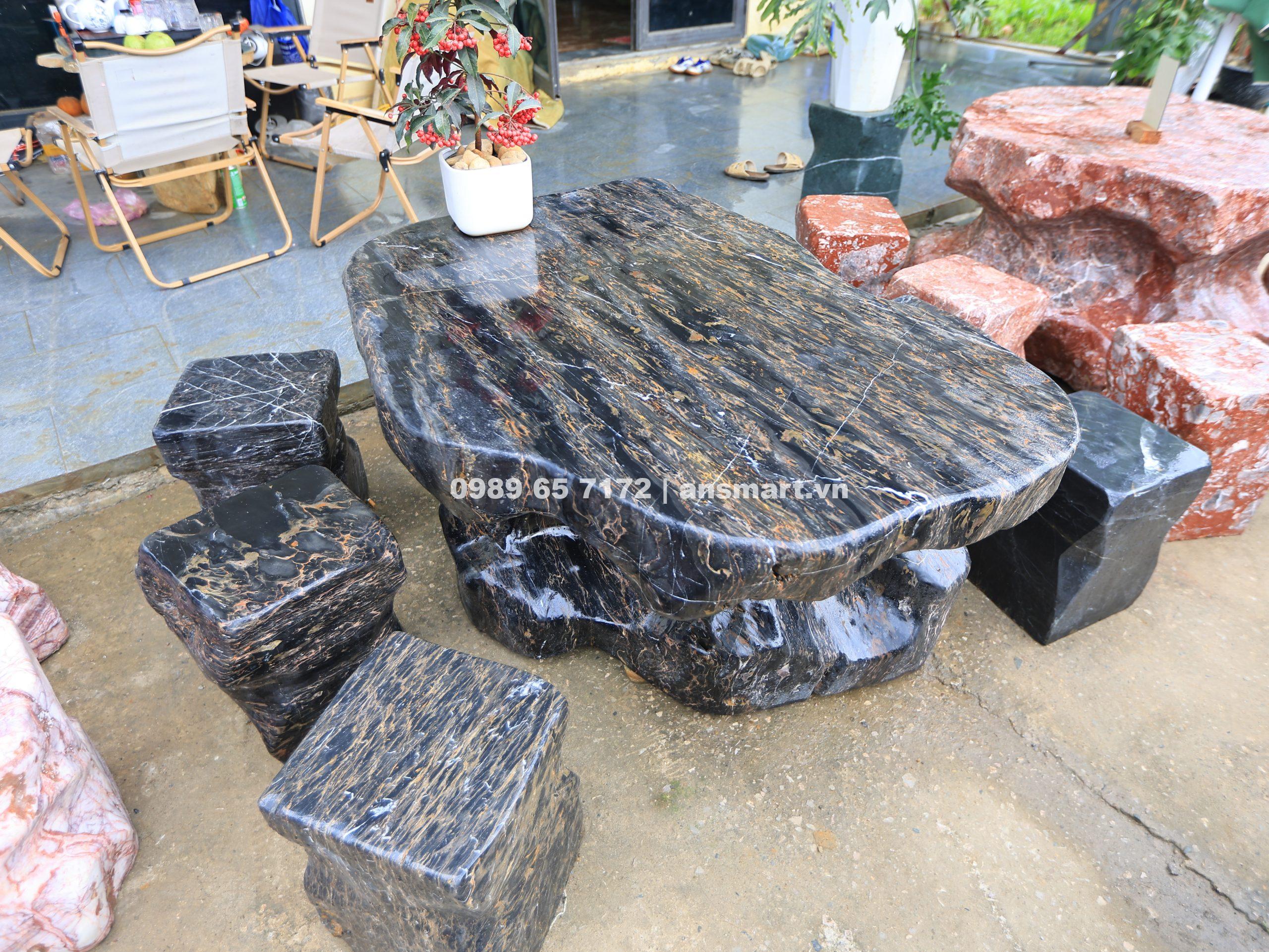 bàn ghế đá ngoài trời